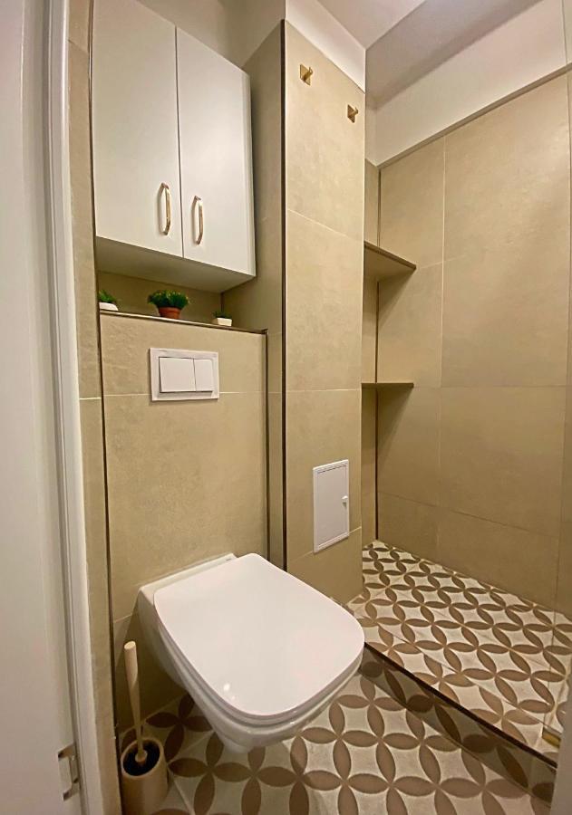 Mina City Center Apartment Amzei Bukarest Exterior foto